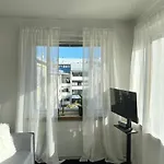 Bright Studio,